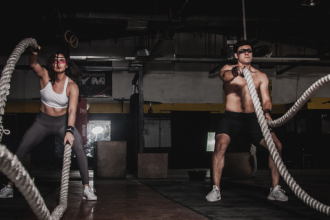 Gustavo Luíz Guilherme Pinto destaca como o crossfit se consolida como estilo de vida que une força, saúde e comunidade.