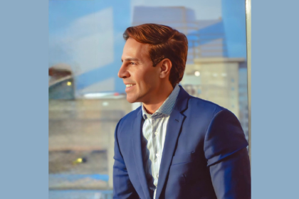 Ian dos Anjos Cunha analisa como o SUS pode adotar inovação em larga escala sem comprometer a qualidade do atendimento à população.